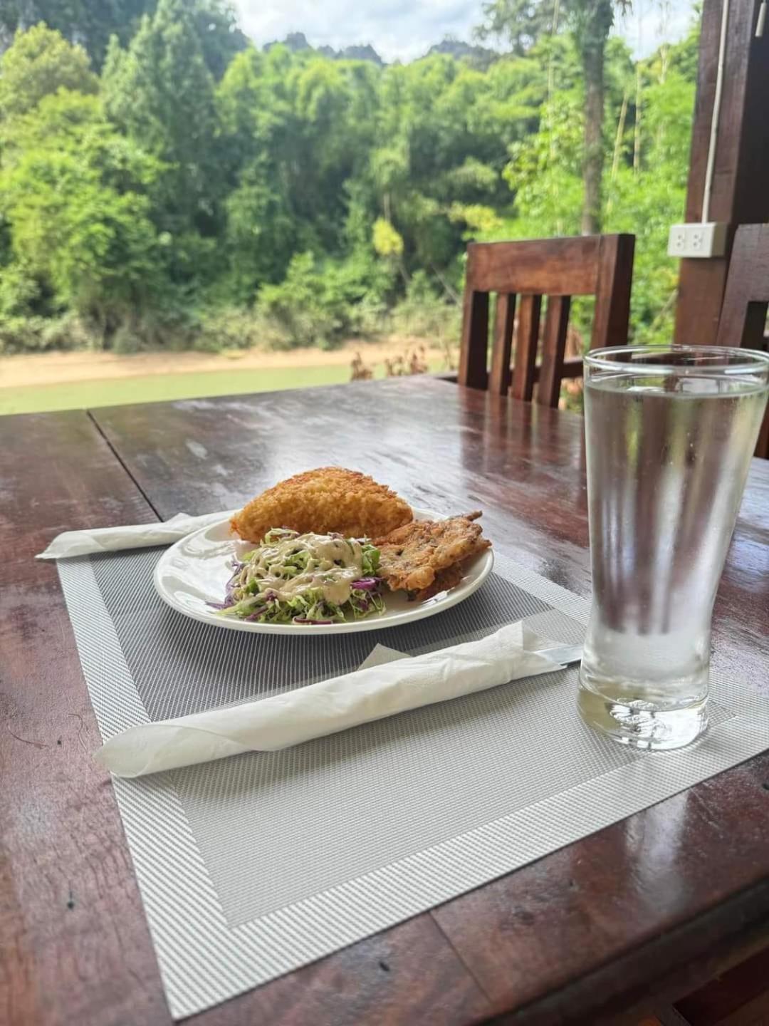 Konglor Cave Resort-Riverside Restaurant Ban O Extérieur photo